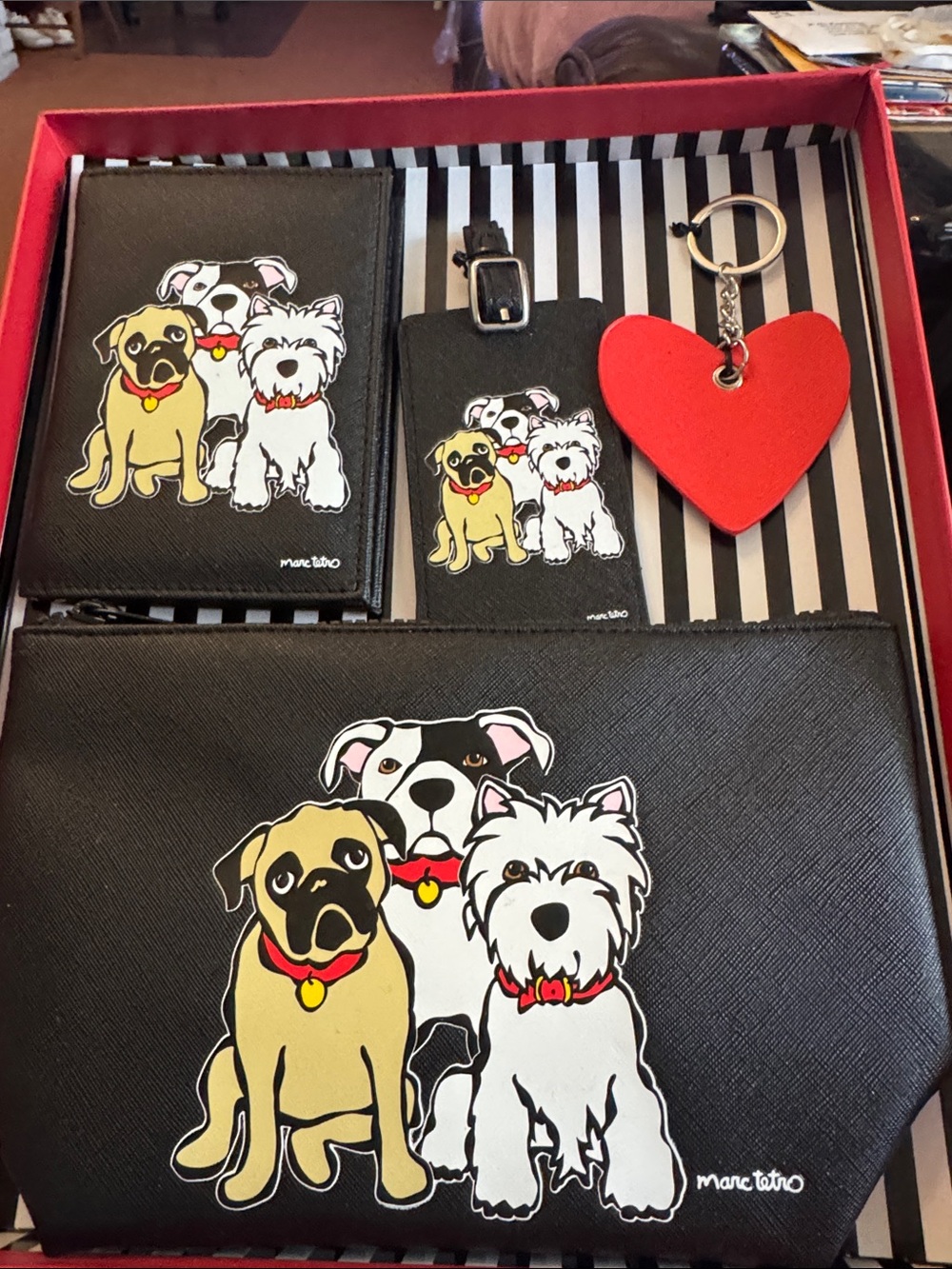 Marc Tetro Black Dog Travel Accessory Set with Red Heart Keychain
